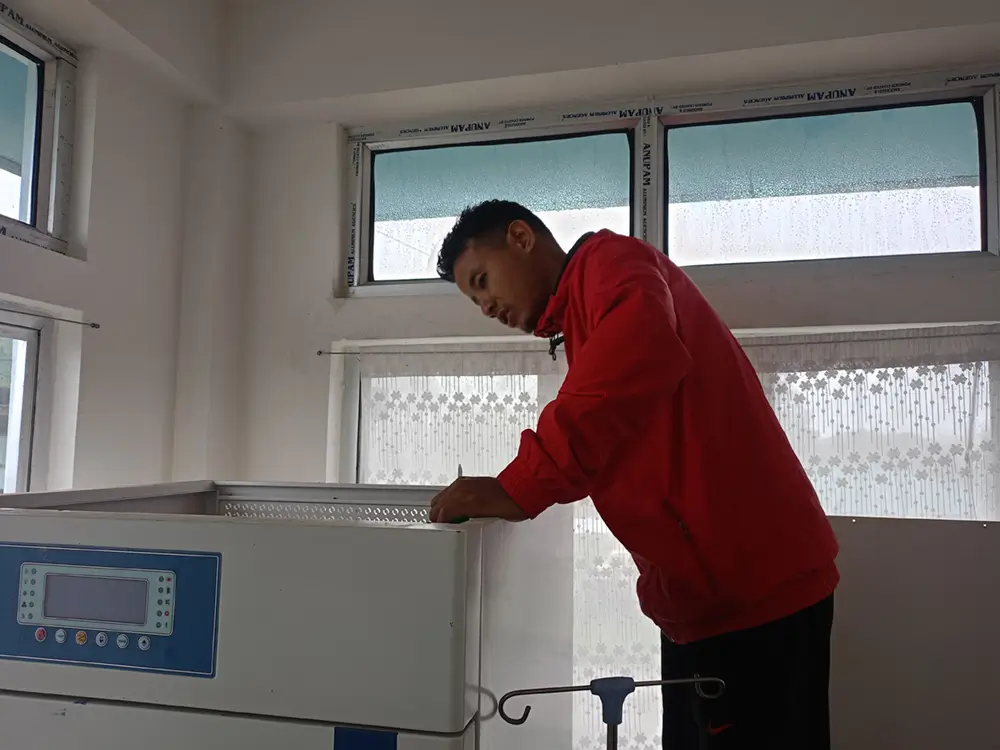 AMC under process for medical Refrigerator AMC under process for medical Refrigerator