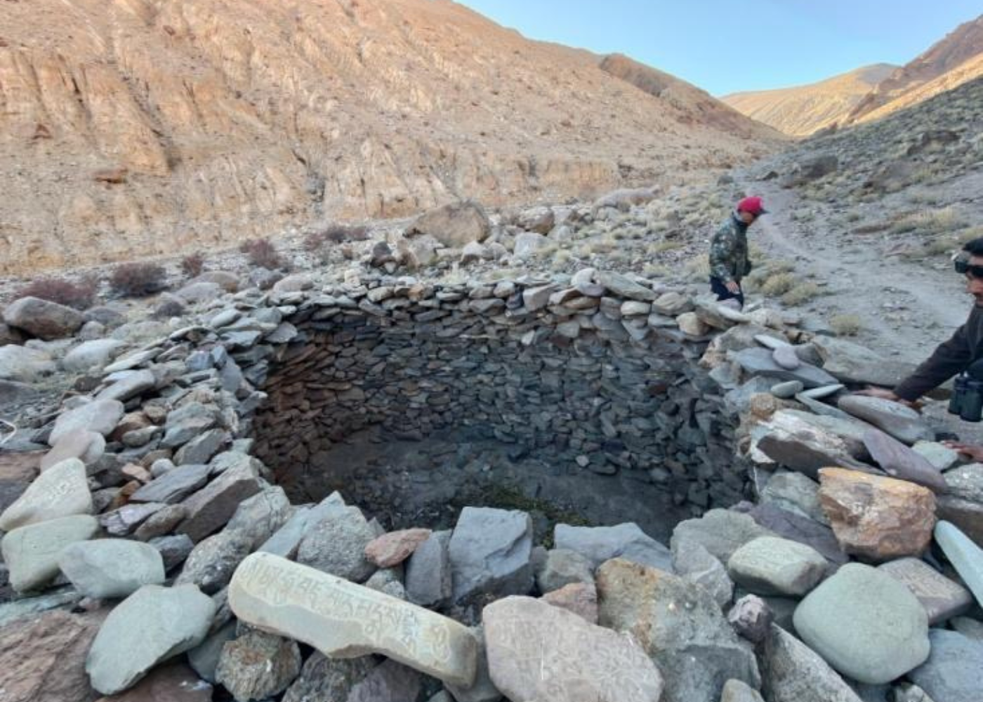 Another view of a traditional Shang-Dong wolf trap